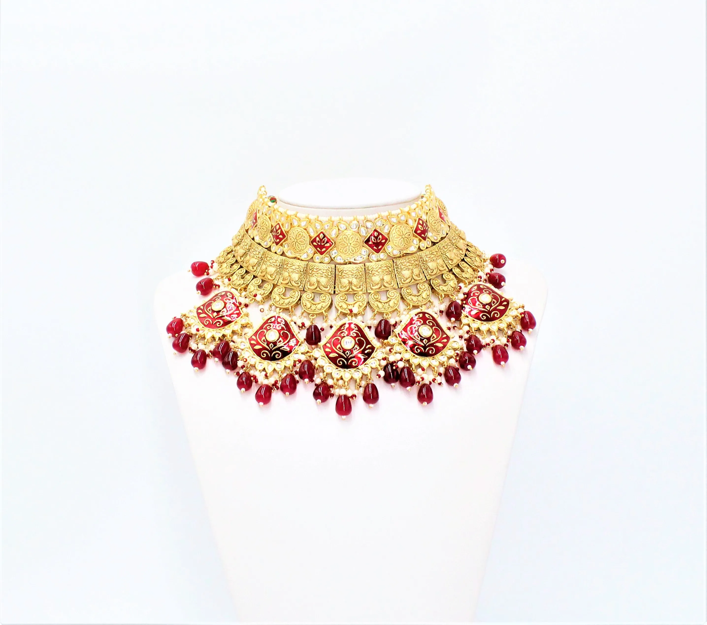 Mina Choker Set