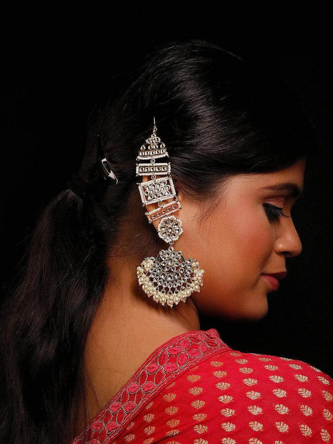 Rajwadi Earring With Holder White
