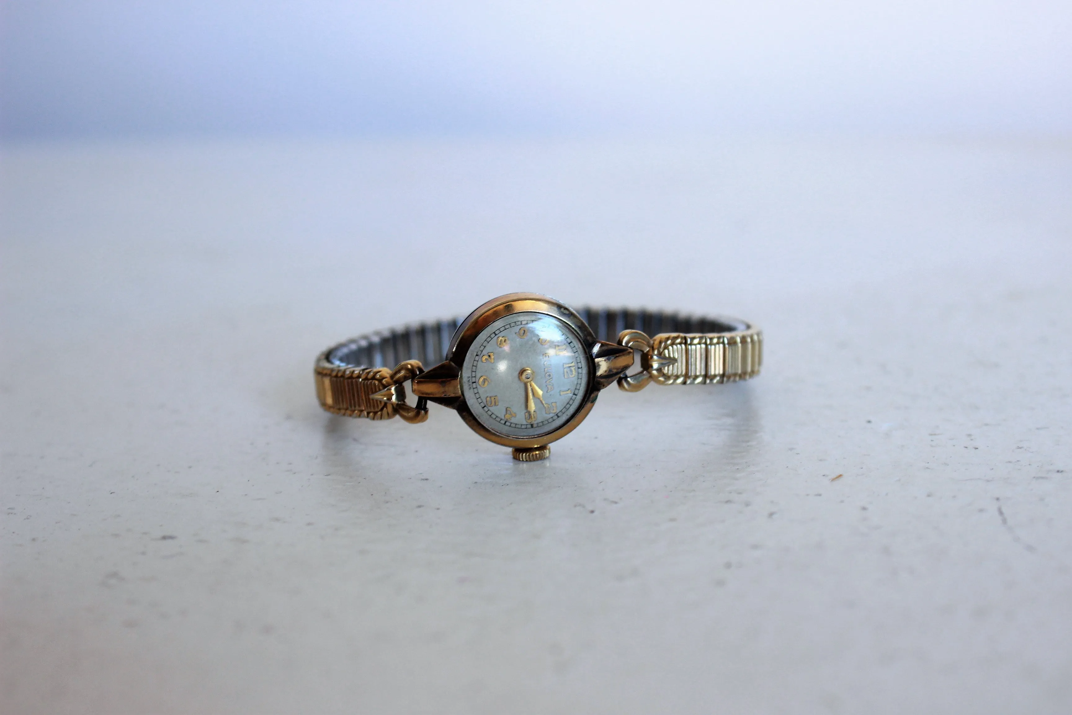 Vintage 1940s Bulova Ladies Wrist Watch